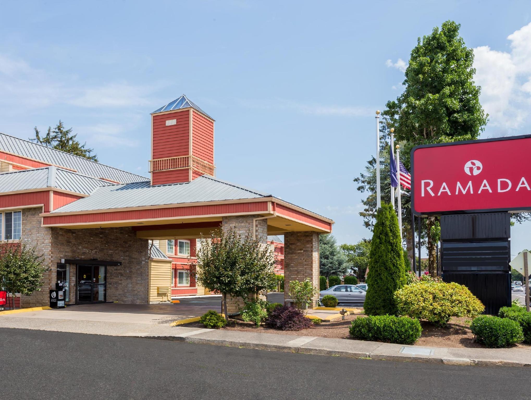 Hotel Ramada By Wyndham Portland Exterior foto